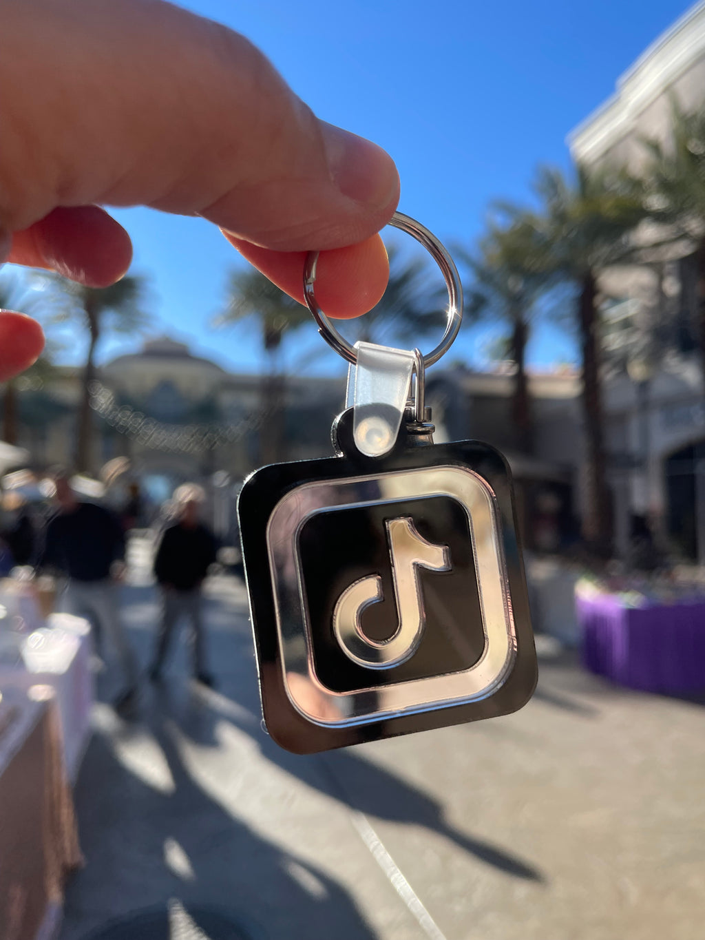 Social Keychain
